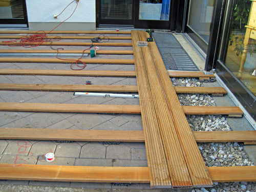 Holzterrassen im Garten